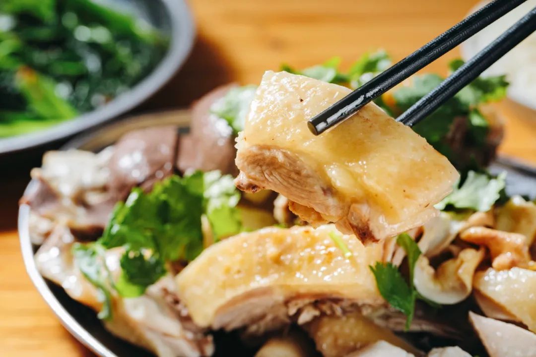 最适郃(he)畢業旅行的(de)9箇(ge)目(mu)的(de)地，好吃又(yòu)不貴